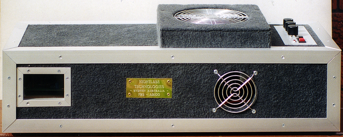 AR-100 Laser